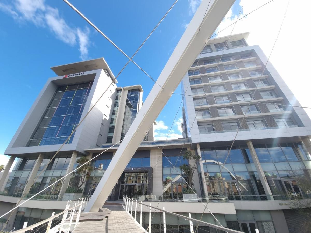 Crystal Towers Luxury Apartments By Century City Letting Cape Town Exterior photo